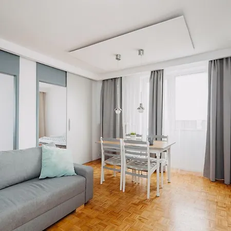 Shortstaypoland Aleje Jerozolimskie شقة *